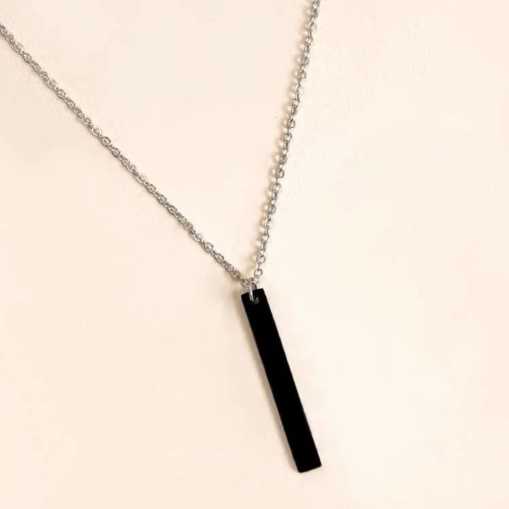 Simple bar necklace - Picture 3 of 3